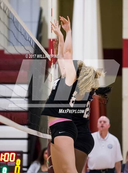 Thumbnail 3 in Monroe-Woodbury @ Kingston (Section 9 Class AA Semifinal) photogallery.