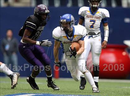 Thumbnail 2 in Everman vs. Sulphur Springs (Texas 4A D2 State Semifinal) photogallery.