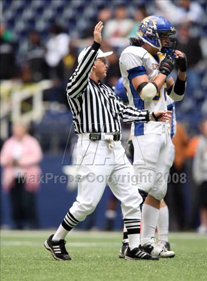 Thumbnail 2 in Everman vs. Sulphur Springs (Texas 4A D2 State Semifinal) photogallery.