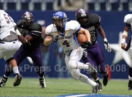 Thumbnail 2 in Everman vs. Sulphur Springs (Texas 4A D2 State Semifinal) photogallery.