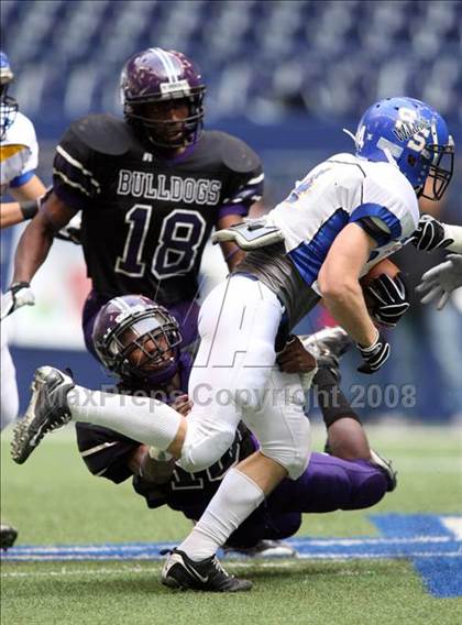Thumbnail 3 in Everman vs. Sulphur Springs (Texas 4A D2 State Semifinal) photogallery.