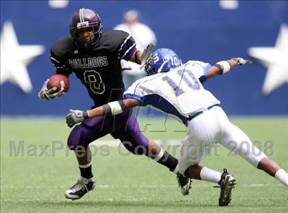 Thumbnail 1 in Everman vs. Sulphur Springs (Texas 4A D2 State Semifinal) photogallery.