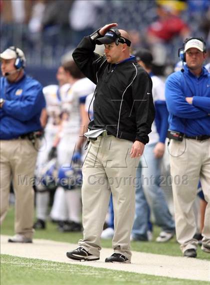 Thumbnail 1 in Everman vs. Sulphur Springs (Texas 4A D2 State Semifinal) photogallery.