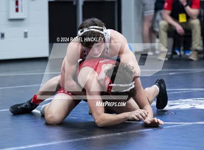 Thumbnail 3 in MSHSAA Class 4 District 4 Prelims photogallery.