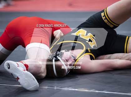 Thumbnail 3 in MSHSAA Class 4 District 4 Prelims photogallery.