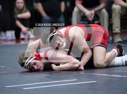 Thumbnail 3 in MSHSAA Class 4 District 4 Prelims photogallery.