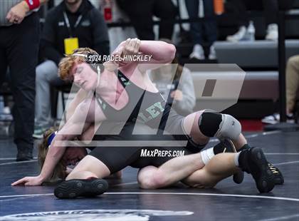 Thumbnail 2 in MSHSAA Class 4 District 4 Prelims photogallery.