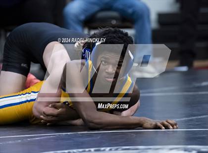 Thumbnail 1 in MSHSAA Class 4 District 4 Prelims photogallery.