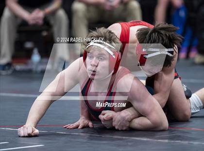 Thumbnail 1 in MSHSAA Class 4 District 4 Prelims photogallery.