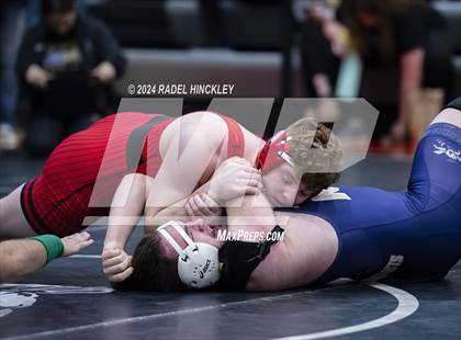 Thumbnail 3 in MSHSAA Class 4 District 4 Prelims photogallery.