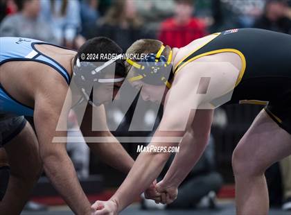 Thumbnail 1 in MSHSAA Class 4 District 4 Prelims photogallery.