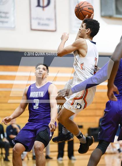 Thumbnail 3 in DePaul College Prep vs. Niles North (Battle of Bridge) photogallery.