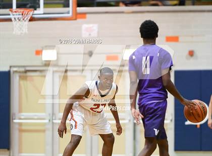 Thumbnail 3 in DePaul College Prep vs. Niles North (Battle of Bridge) photogallery.