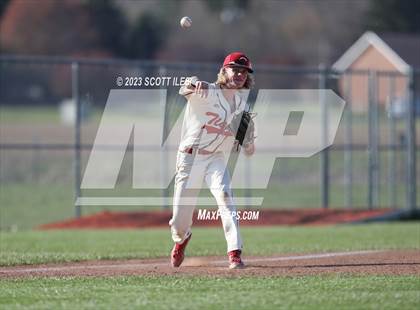 Thumbnail 2 in Amanda-Clearcreek @ Circleville photogallery.