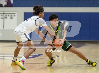 Thumbnail 2 in Damascus @ Blake (MPSSAA 3A West II Regional Semi-Final) photogallery.