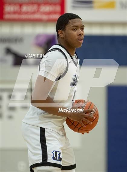 Thumbnail 1 in Damascus @ Blake (MPSSAA 3A West II Regional Semi-Final) photogallery.