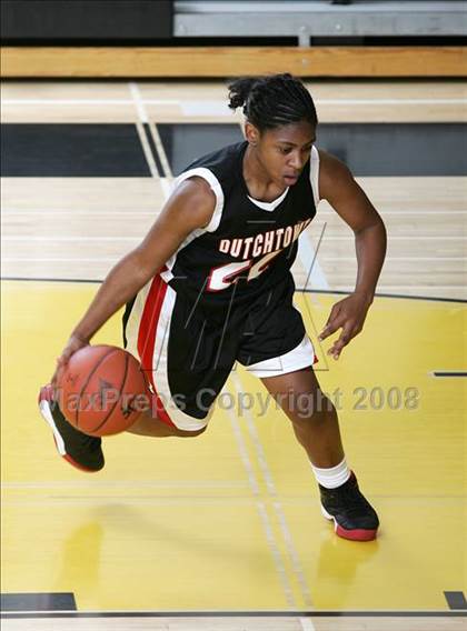 Thumbnail 2 in Bishop's vs. Dutchtown (So Cal Holiday Classic) photogallery.