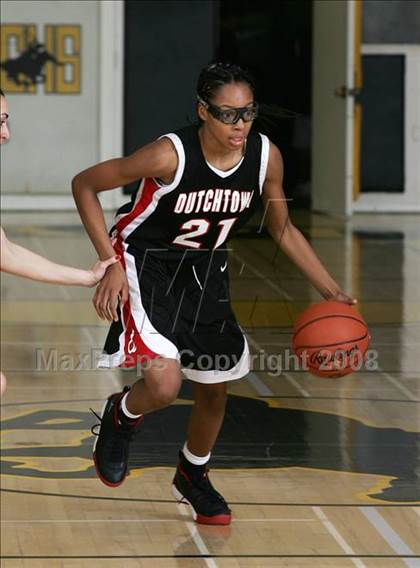 Thumbnail 2 in Bishop's vs. Dutchtown (So Cal Holiday Classic) photogallery.
