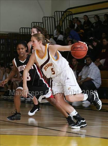 Thumbnail 3 in Bishop's vs. Dutchtown (So Cal Holiday Classic) photogallery.