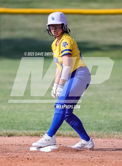 Thumbnail 3 in Davenport North vs Washington (Jefferson Varsity Classic) photogallery.