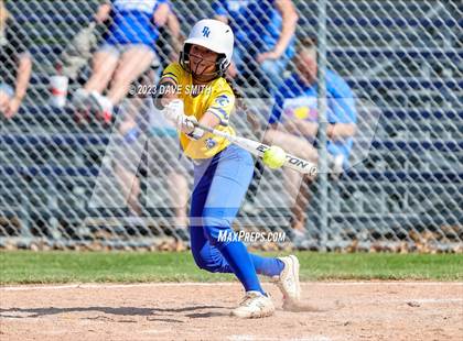 Thumbnail 2 in Davenport North vs Washington (Jefferson Varsity Classic) photogallery.