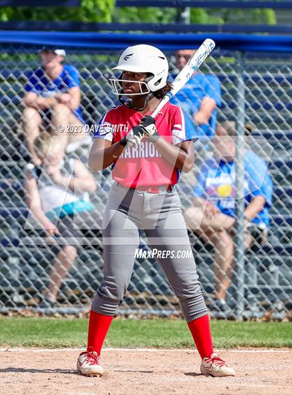 Thumbnail 2 in Davenport North vs Washington (Jefferson Varsity Classic) photogallery.