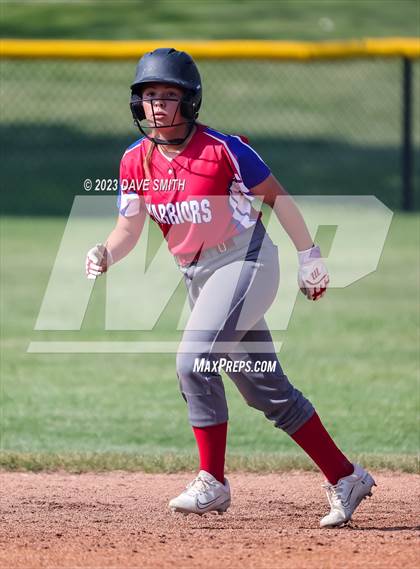 Thumbnail 3 in Davenport North vs Washington (Jefferson Varsity Classic) photogallery.