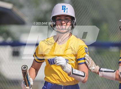 Thumbnail 2 in Davenport North vs Washington (Jefferson Varsity Classic) photogallery.