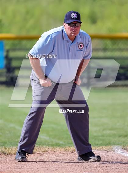 Thumbnail 2 in Davenport North vs Washington (Jefferson Varsity Classic) photogallery.