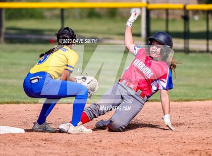 Thumbnail 3 in Davenport North vs Washington (Jefferson Varsity Classic) photogallery.
