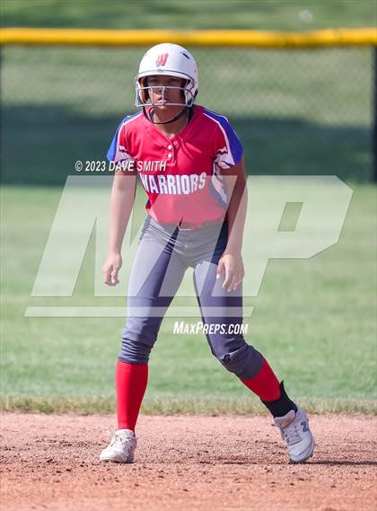 Thumbnail 1 in Davenport North vs Washington (Jefferson Varsity Classic) photogallery.