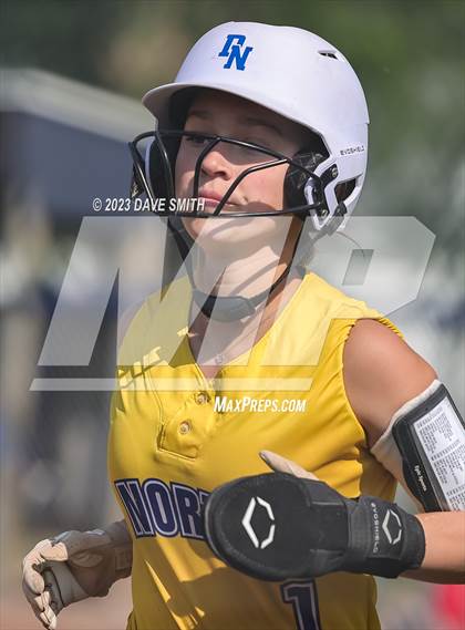 Thumbnail 1 in Davenport North vs Washington (Jefferson Varsity Classic) photogallery.
