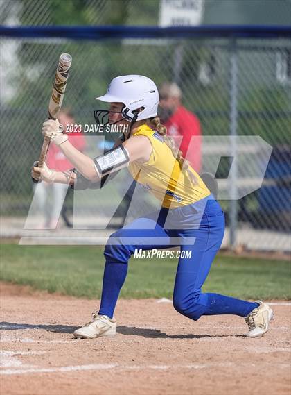 Thumbnail 2 in Davenport North vs Washington (Jefferson Varsity Classic) photogallery.