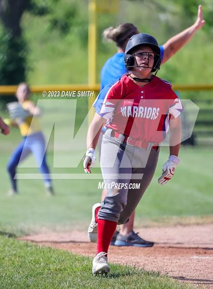 Thumbnail 3 in Davenport North vs Washington (Jefferson Varsity Classic) photogallery.