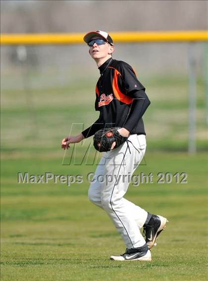 Thumbnail 1 in Decatur vs Pilot Point (Gunter/Prosper Classic) photogallery.