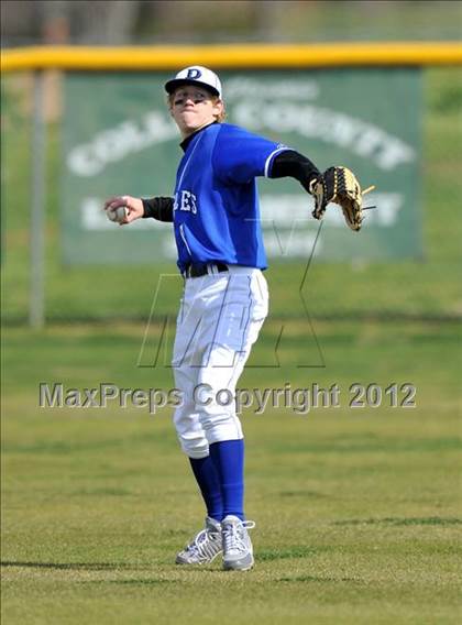 Thumbnail 3 in Decatur vs Pilot Point (Gunter/Prosper Classic) photogallery.