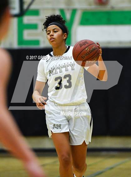 Thumbnail 3 in Archbishop Mitty vs. Oak Ridge (Elite Showcase) photogallery.