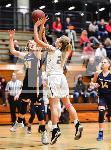 Thumbnail 1 in Archbishop Mitty vs. Oak Ridge (Elite Showcase) photogallery.