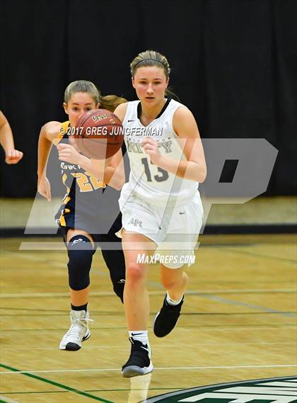 Thumbnail 3 in Archbishop Mitty vs. Oak Ridge (Elite Showcase) photogallery.
