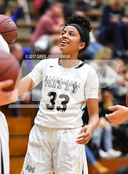 Thumbnail 3 in Archbishop Mitty vs. Oak Ridge (Elite Showcase) photogallery.