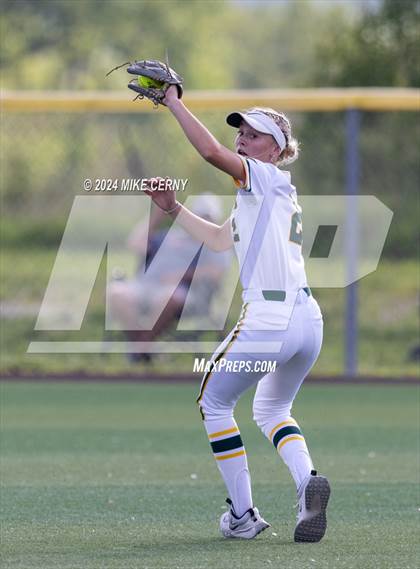 Thumbnail 1 in Pittsburg @ Basehor-Linwood (KSHSAA 5A East Region 4 Final) photogallery.