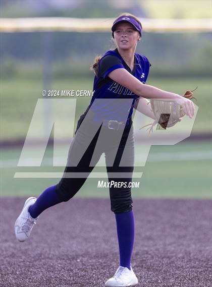 Thumbnail 3 in Pittsburg @ Basehor-Linwood (KSHSAA 5A East Region 4 Final) photogallery.
