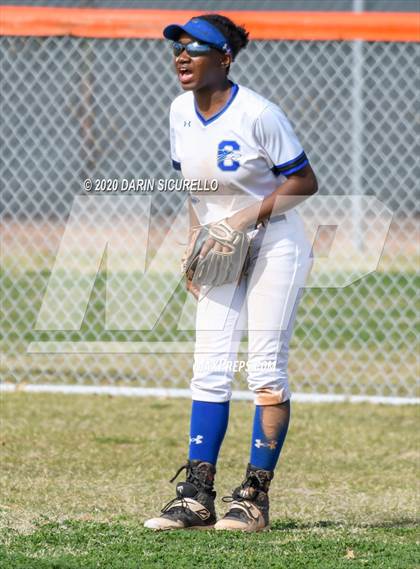 Thumbnail 3 in Chandler vs. Gila Ridge (Westwood-Dobson Softball Invitational) photogallery.