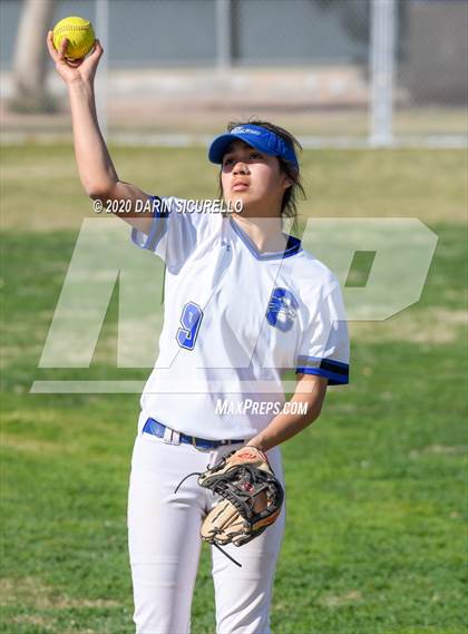 Thumbnail 3 in Chandler vs. Gila Ridge (Westwood-Dobson Softball Invitational) photogallery.
