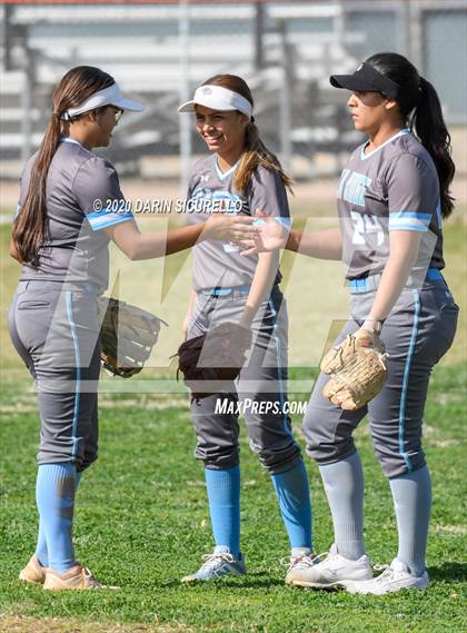 Thumbnail 2 in Chandler vs. Gila Ridge (Westwood-Dobson Softball Invitational) photogallery.