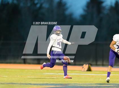 Thumbnail 3 in Garfield @ Eastside Catholic photogallery.