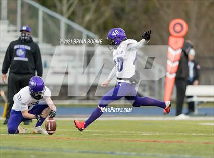Thumbnail 3 in Garfield @ Eastside Catholic photogallery.