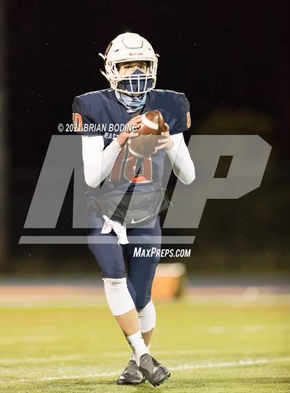 Thumbnail 3 in Garfield @ Eastside Catholic photogallery.