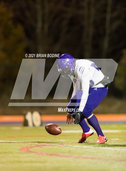 Thumbnail 2 in Garfield @ Eastside Catholic photogallery.