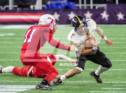 Thumbnail 1 in Tewksbury Memorial vs. Central (MIAA Division 3 Final) photogallery.